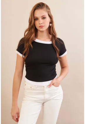 Kadın Siyah Büzgülü Beyaz Garnili Bluz MX9465