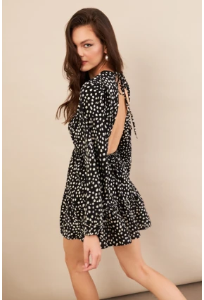 Kadın Siyah-Ekru Sırtı Açık Puantiyeli Mini Elbise BTY107