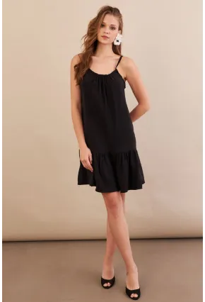 Kadın Siyah Eteği Volanlı Askılı Midi Elbise OPS4152