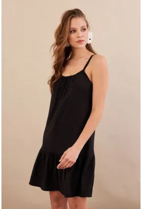 Kadın Siyah Eteği Volanlı Askılı Midi Elbise OPS4152