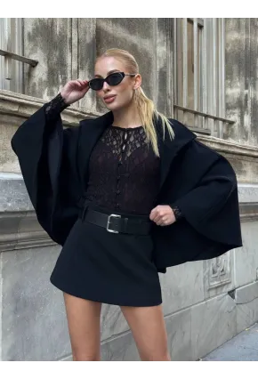 Kadın Siyah Kemerli Şort Etek