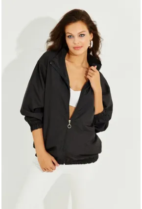 Kadın Siyah Mevsimlik İnce Yağmurluk MEN2005