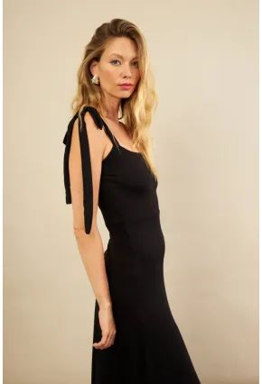 Kadın Siyah Omuz Fiyonklu Midi Elbise EY3119