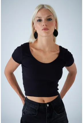 Kadın Siyah Ön Arka U Bluz EV57