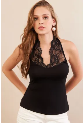 Kadın Siyah Sırtı Açık Dantel Detaylı Bluz EY3117