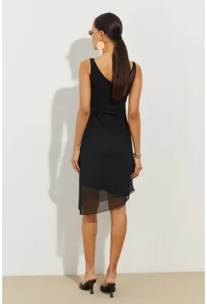 Kadın Siyah Tül Detaylı Asimetrik Mini Elbise B2475