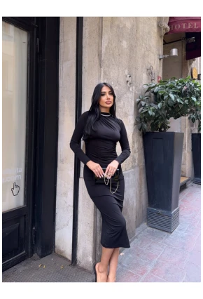 Yaka Detay Sandy Kumaş Elbise Siyah