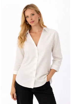 Beyaz V Yaka Düğmeli Kadın Gömlek – Rahat Kesim, Günlük & Şık Stil
