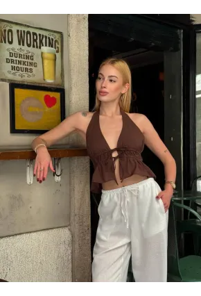 Boyundan Bağlamalı Sırtı Açık Keten Bluz Kahve