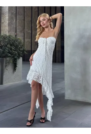 Boyundan Bağlamalı Straplez Asimetrik Astarlı Dantel Elbise Beyaz