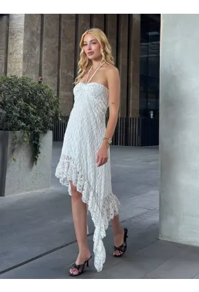 Boyundan Bağlamalı Straplez Asimetrik Astarlı Dantel Elbise Beyaz