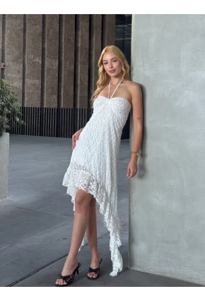 Boyundan Bağlamalı Straplez Asimetrik Astarlı Dantel Elbise Beyaz