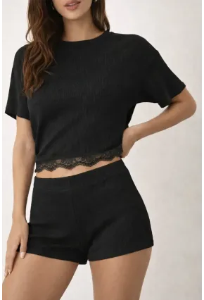 Dantel Detaylı Kaşkorse Şortlu Takım