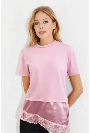 Dantel Detaylı T-Shirt