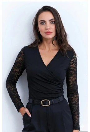 Dantel Kollu Kruvaze Yaka Viskon Kumaş Siyah Bluz