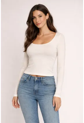 Ekru Kare Yaka Uzun Kollu Basic Bluz – Esnek Kumaş Günlük Şık Kadın Bluz