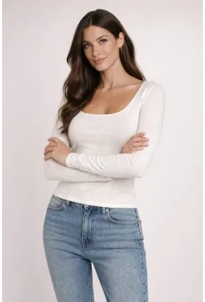 Ekru Kare Yaka Uzun Kollu Basic Bluz – Esnek Kumaş Günlük Şık Kadın Bluz