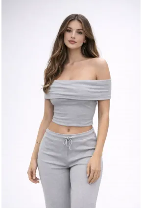 Gri Madonna Yaka Kaşkorse Takım – Şık ve Rahat İkili Set