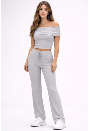 Gri Madonna Yaka Kaşkorse Takım – Şık ve Rahat İkili Set