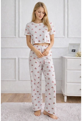 Kadın Beyaz Kiraz Desenli Alt Üst Pijama Takımı - Ev Giyimi