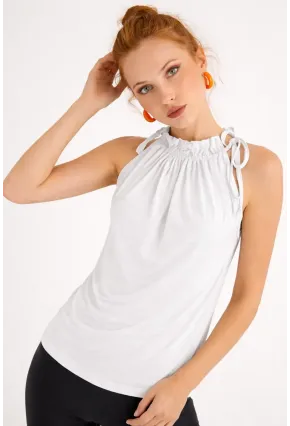 Kadın Beyaz Yakası Fırfırlı Kolsuz Bluz BTH01