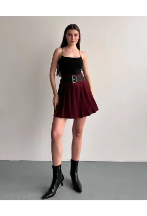 Kadın Çift Kemerli Şortlu Pileli Etek Bordo