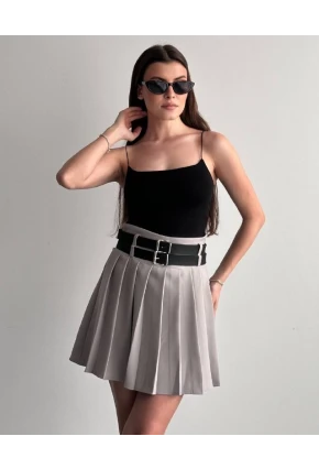 Kadın Çift Kemerli Şortlu Pileli Etek Krem