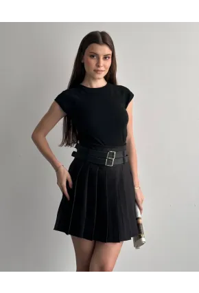Kadın Çift Kemerli Şortlu Pileli Etek Siyah