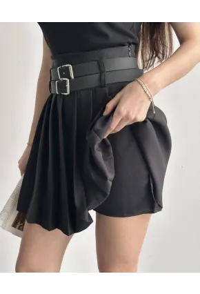 Kadın Çift Kemerli Şortlu Pileli Etek Siyah