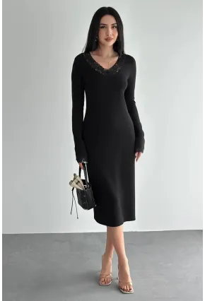 Kadın Dantel Detaylı V Yaka Elbise – Uzun Kollu Şık Günlük Elbise