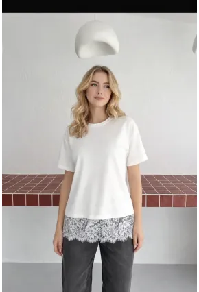 Kadın Eteği Dantel Detay T-shirt Beyaz