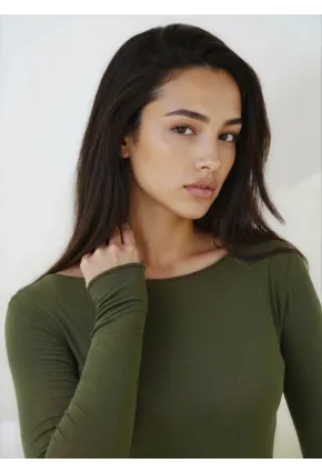 Kadın Geniş Yaka Uzun Kol Lycralı Penye Bluz