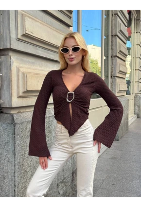 Kadın Göğüs Halka Aksesuar Detaylı Bluz