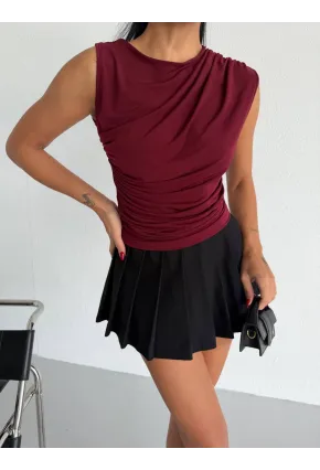 Kadın Kolsuz Dökümlü Sandy Kumaş Bluz Bordo