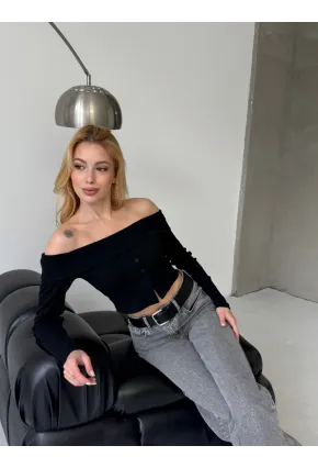 Kadın Madonna Yaka Düğme Detaylı Fitilli Crop Bluz Siyah