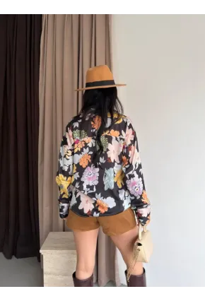 Kadın Renkli Çiçek Desenli Saten Gömlek