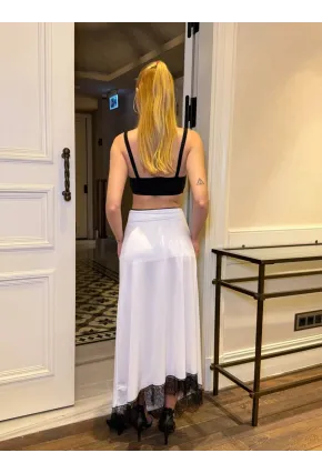 Kadın Sandy Kumaş Dantel Detaylı Yırtmaçlı Uzun Beyaz Etek