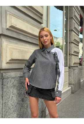 Kadın Siyah Çizgili Kol Asimetrik Düğme Detaylı Gömlek