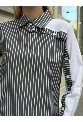 Kadın Siyah Çizgili Kol Asimetrik Düğme Detaylı Gömlek