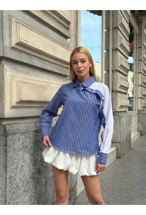 Kadın Siyah Çizgili Kol Asimetrik Düğme Detaylı Gömlek