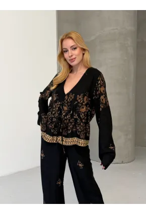 Kadın Viskon Kumaş Desenli V Yaka Kuşaklı Alt Üst Takım Siyah