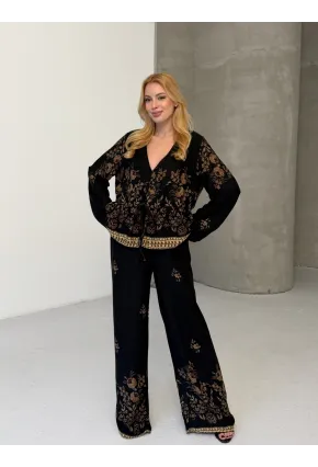 Kadın Viskon Kumaş Desenli V Yaka Kuşaklı Alt Üst Takım Siyah