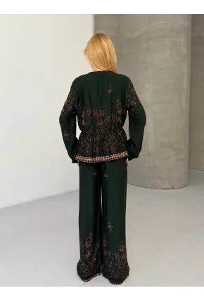 Kadın Viskon Kumaş Desenli V Yaka Kuşaklı Alt Üst Takım Yeşil