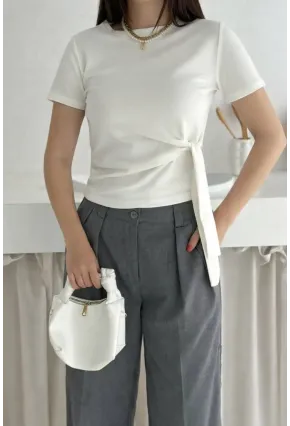 Kadın Yandan Bağlama Detaylı Bluz Ekru