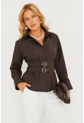 Kahverengi Korseli Detaylı Şık Gömlek – Bel Vurgulu Modern Kesim