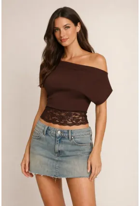 Kahverengi Tek Omuz Drapeli Dantel Detaylı Kadın Bluz