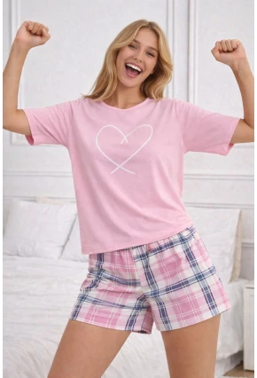 Kalp Baskılı Ekose Şortlu Kadın Pijama Takımı Pembe