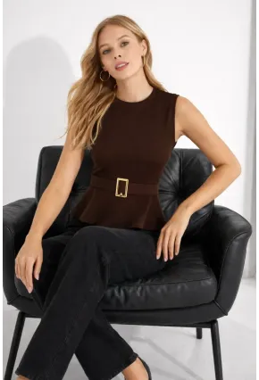 Kemer Detaylı Volanlı Kahve Bluz – Şık ve Modern Kesim