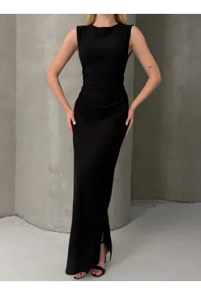 Kolsuz Bisiklet Yaka Yırtmaçlı Uzun Elbise Siyah