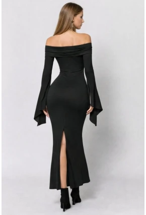 Madonna Yaka Yırtmaç Kollu Uzun Siyah Elbise